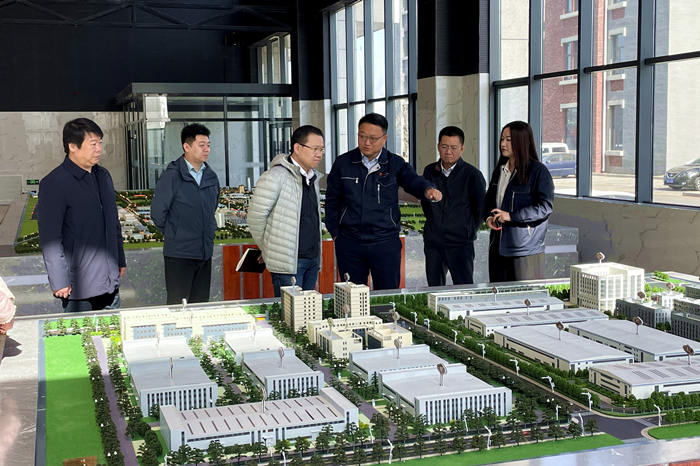 市發(fā)改委領(lǐng)導到航空集團開展調(diào)研座談